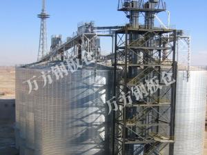 鋼板倉(cāng)雨季施工需要注意哪些事項(xiàng)？